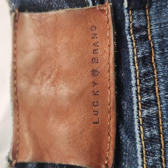 Lucky Brand Classic Blue Denim Jeans - Picture 5 of 6